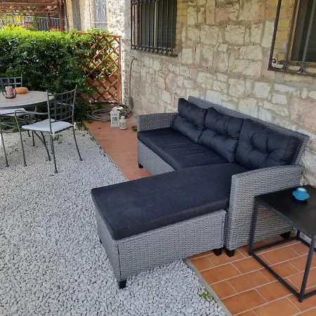 Casa Elena Apartmán *